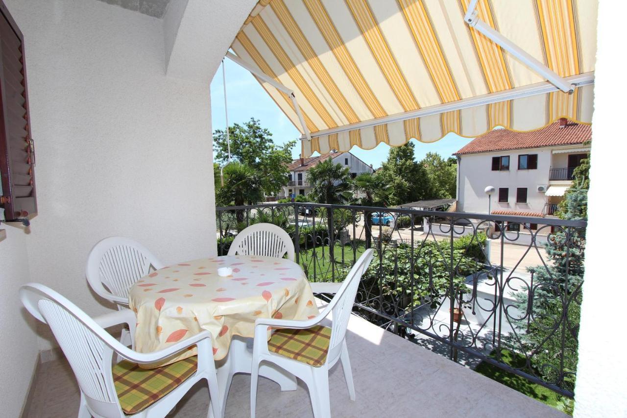 Apartments Denise โรวีน ภายนอก รูปภาพ