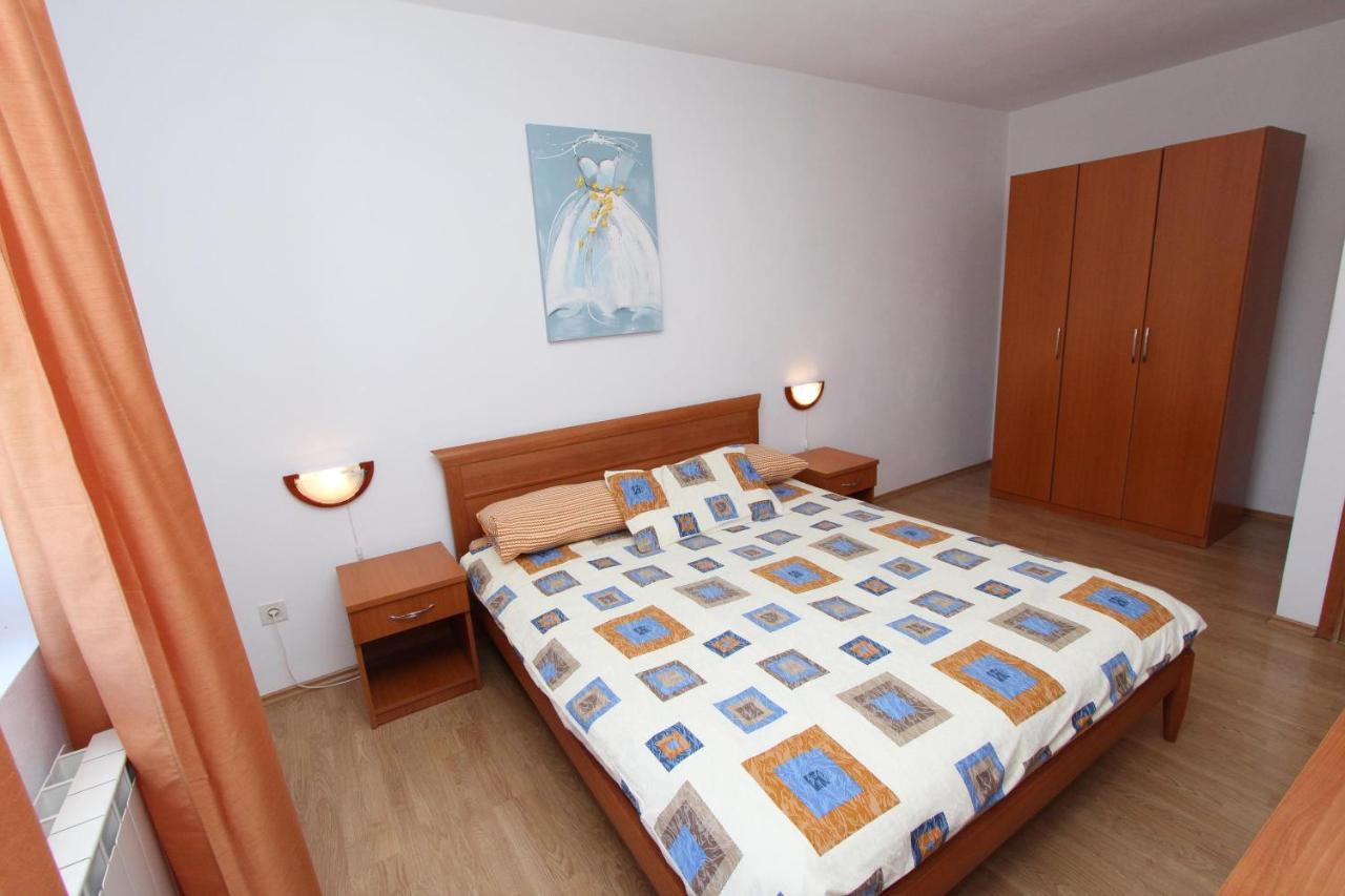 Apartments Denise โรวีน ภายนอก รูปภาพ