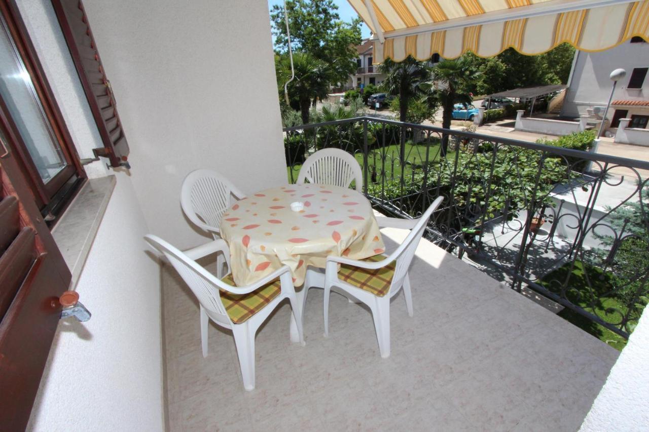 Apartments Denise โรวีน ภายนอก รูปภาพ